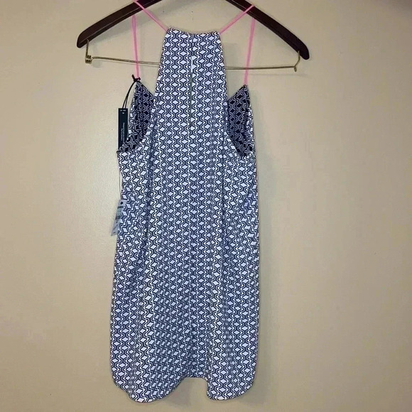 Awesome, reversible cami.  NWT - Picture 2 of 10